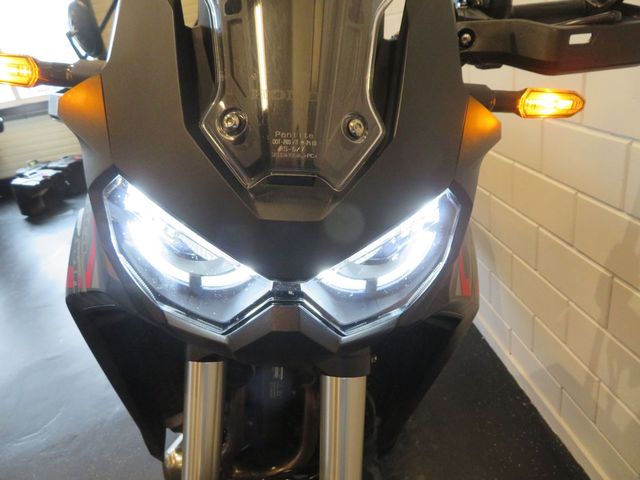 honda - crf-1100-l-africa-twin-dct