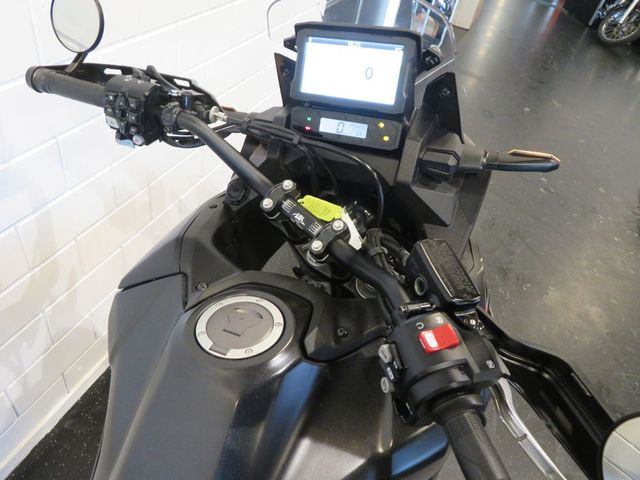 honda - crf-1100-l-africa-twin-dct