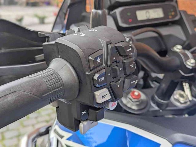 honda - crf-1100-l-africa-twin-dct