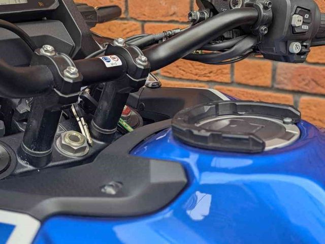 honda - crf-1100-l-africa-twin-dct