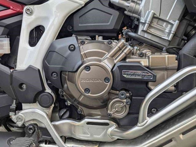 honda - crf-1100-l-africa-twin-dct