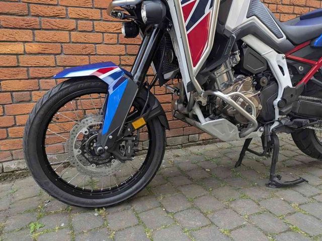 honda - crf-1100-l-africa-twin-dct
