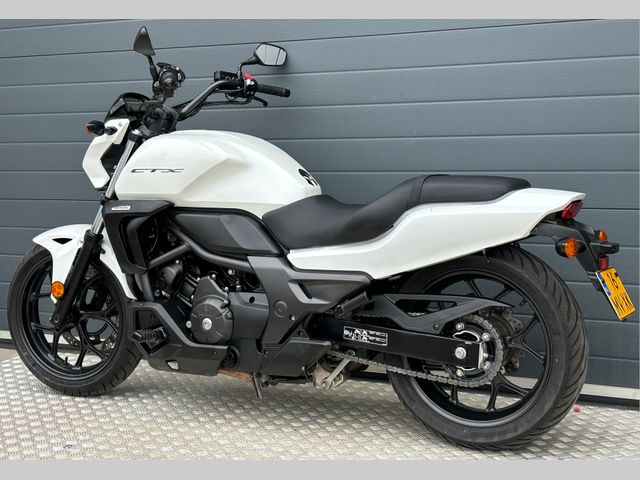 honda - ctx-700-dct-abs