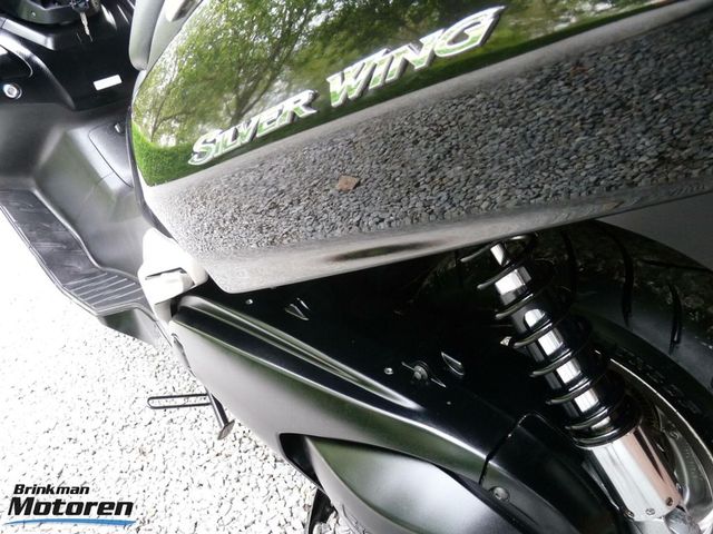 honda - fjs-600-silver-wing