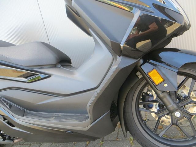 honda - forza-350