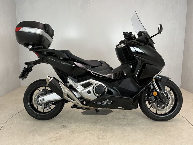 honda - forza-750