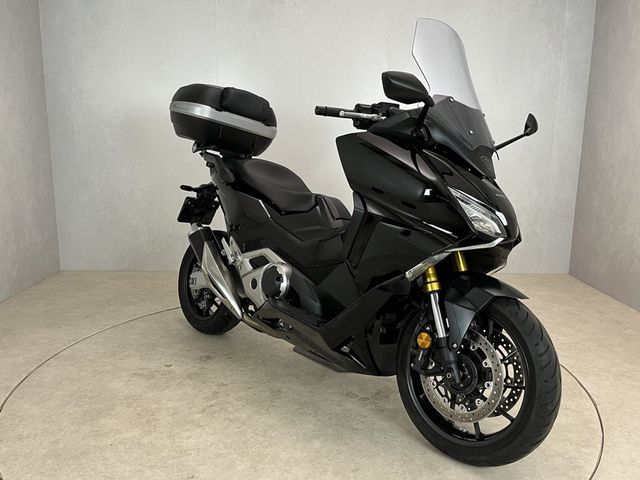 honda - forza-750