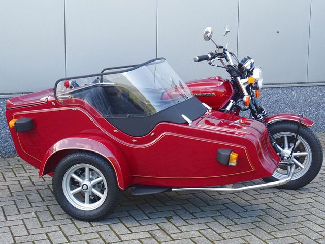 honda - gl-1000-goldwing