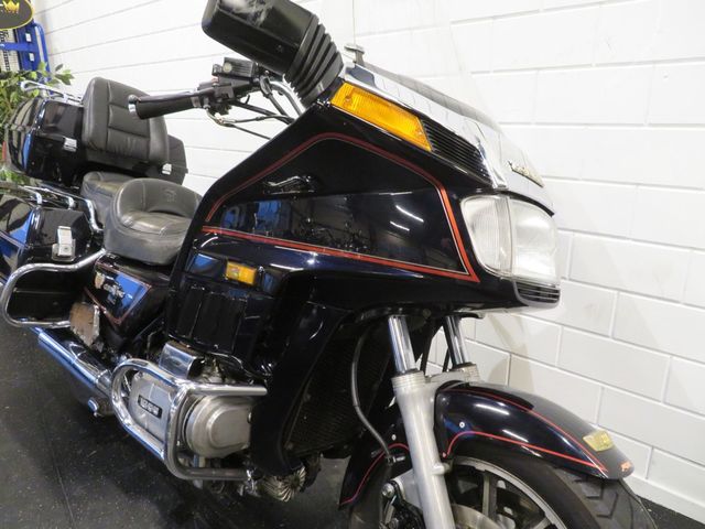 honda - gl-1200-goldwing