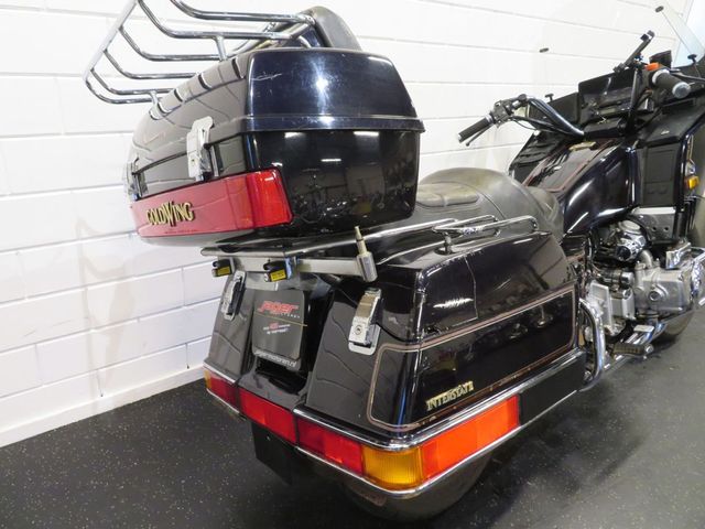 honda - gl-1200-goldwing