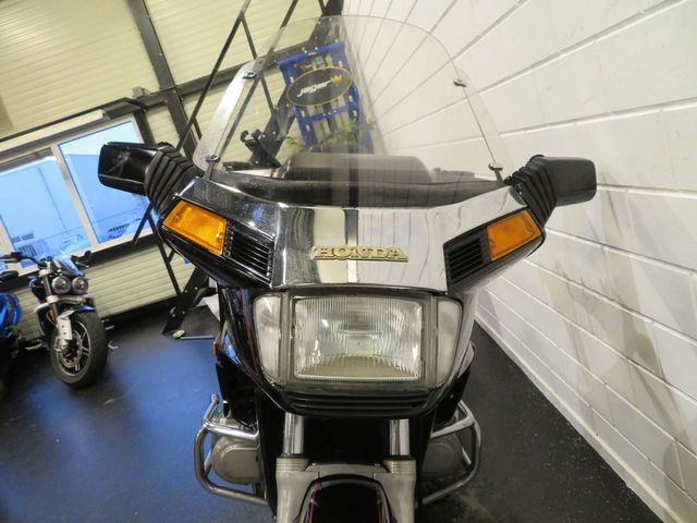 honda - gl-1200-goldwing