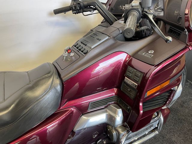 honda - gl-1500-se-goldwing