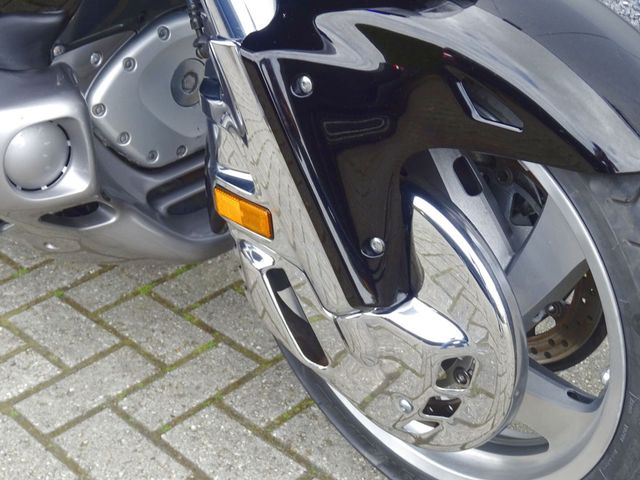 honda - gl-1800-goldwing