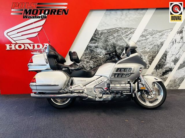 honda - gl-1800-goldwing