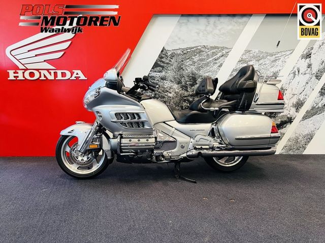 honda - gl-1800-goldwing