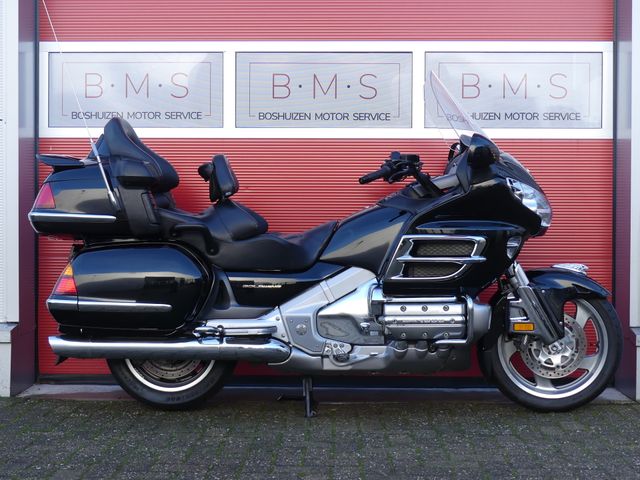 honda - gl-1800-goldwing