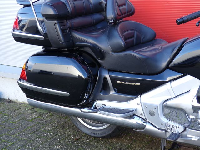 honda - gl-1800-goldwing