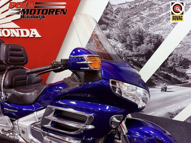 honda - gl-1800-goldwing