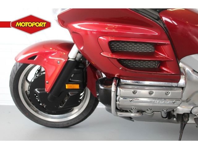 honda - gl-1800-goldwing
