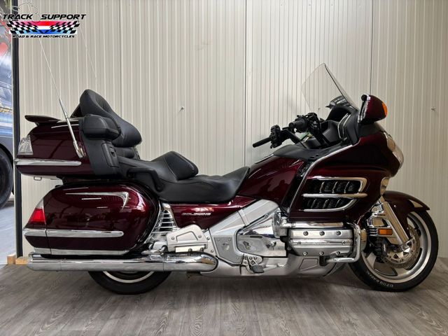 honda - gl-1800-goldwing