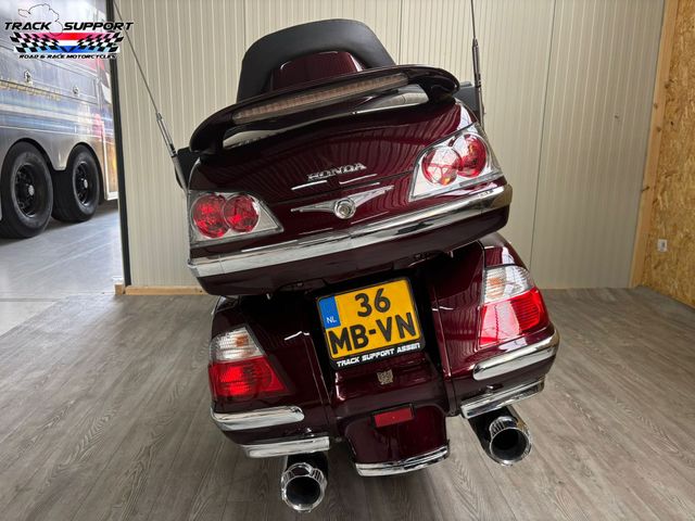 honda - gl-1800-goldwing