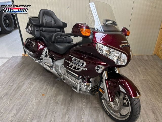 honda - gl-1800-goldwing