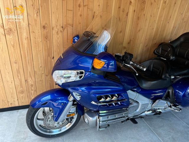 honda - gl-1800-goldwing-abs