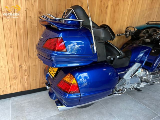 honda - gl-1800-goldwing-abs