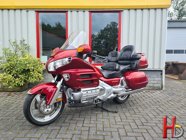 honda - gl-1800-goldwing-abs