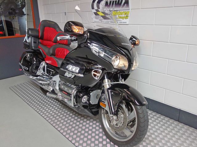 honda - gl-1800-goldwing-abs