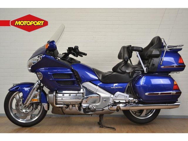 honda - gl-1800-goldwing-abs