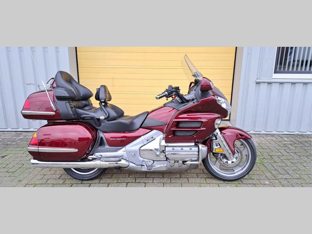 honda - gl-1800-goldwing-abs