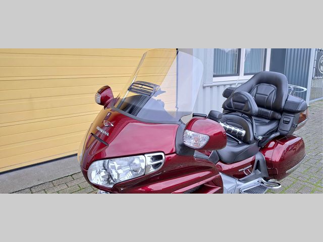 honda - gl-1800-goldwing-abs