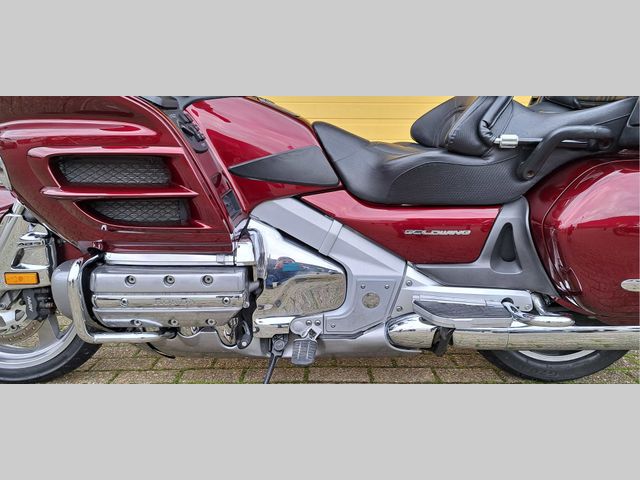 honda - gl-1800-goldwing-abs