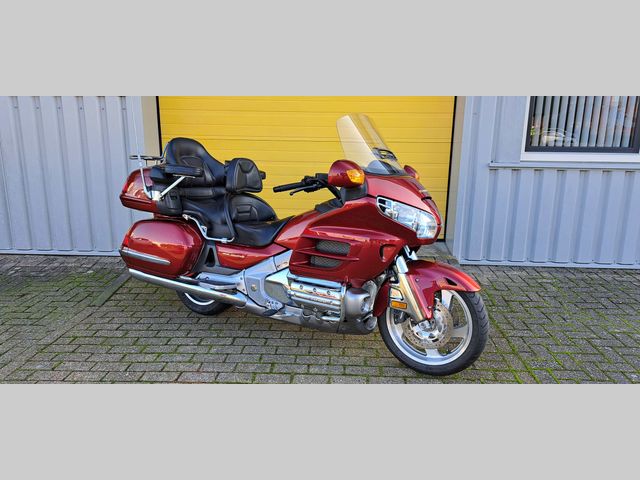 honda - gl-1800-goldwing-abs