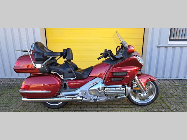 honda - gl-1800-goldwing-abs