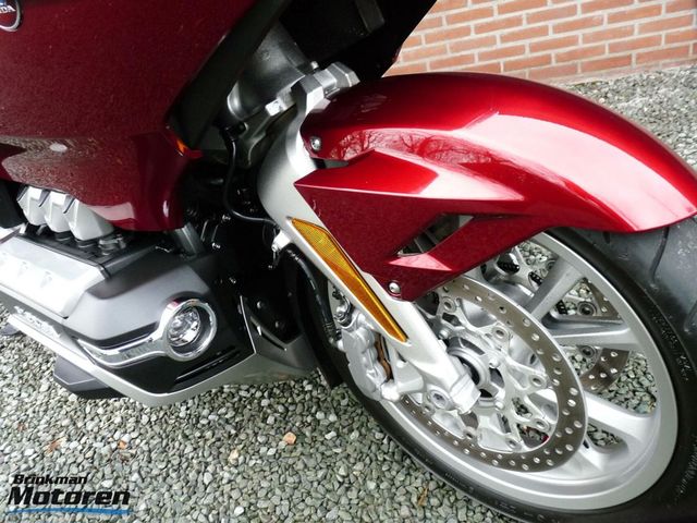 honda - gl-1800-goldwing-abs