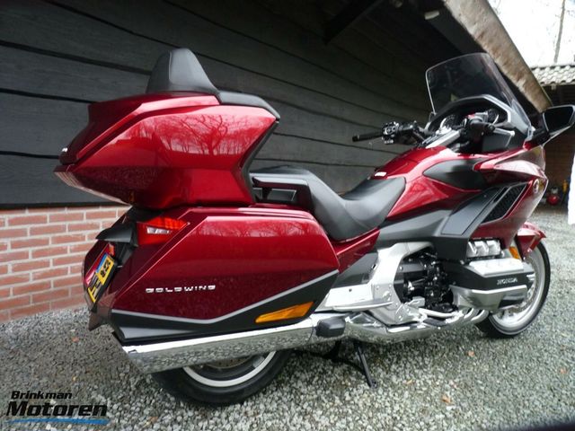 honda - gl-1800-goldwing-abs