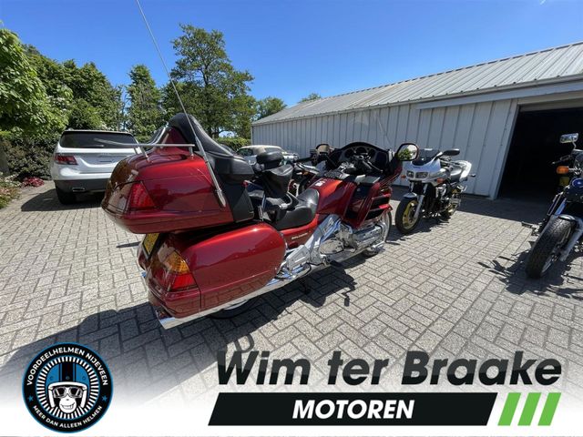 honda - gl-1800-goldwing-abs