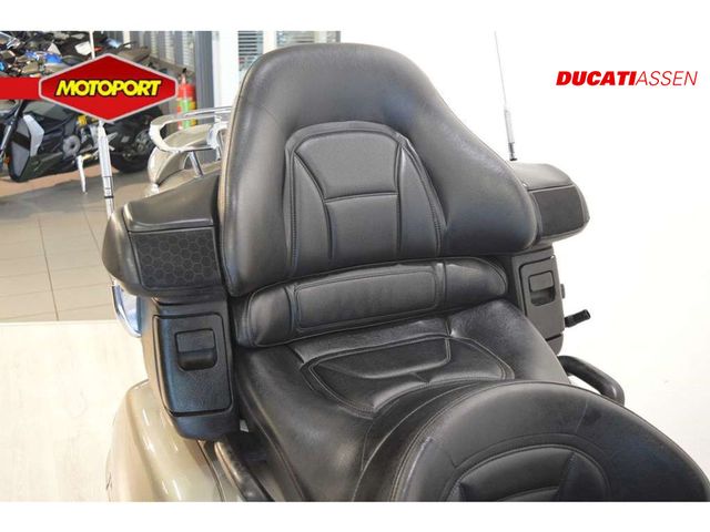 honda - gl-1800-goldwing-abs