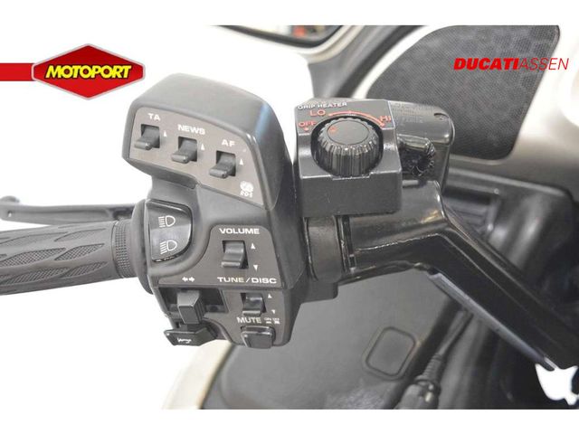 honda - gl-1800-goldwing-abs