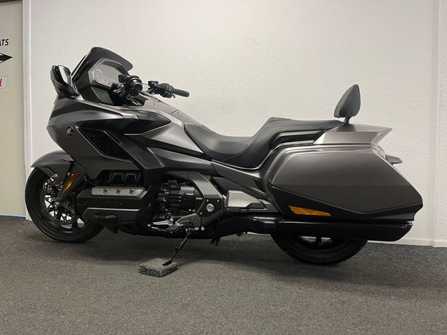 honda - gl-1800-goldwing-abs