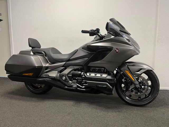 honda - gl-1800-goldwing-abs