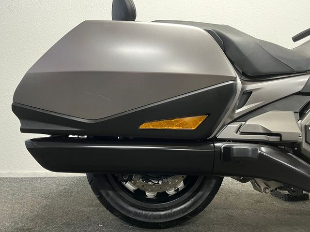 honda - gl-1800-goldwing-abs