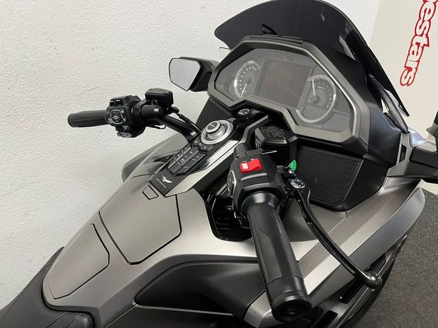 honda - gl-1800-goldwing-abs