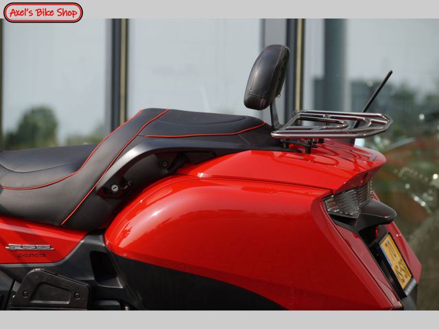 honda - gl-1800-goldwing-c-abs