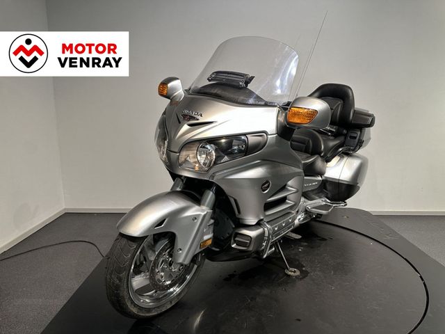 honda - gl-1800-goldwing-f6b