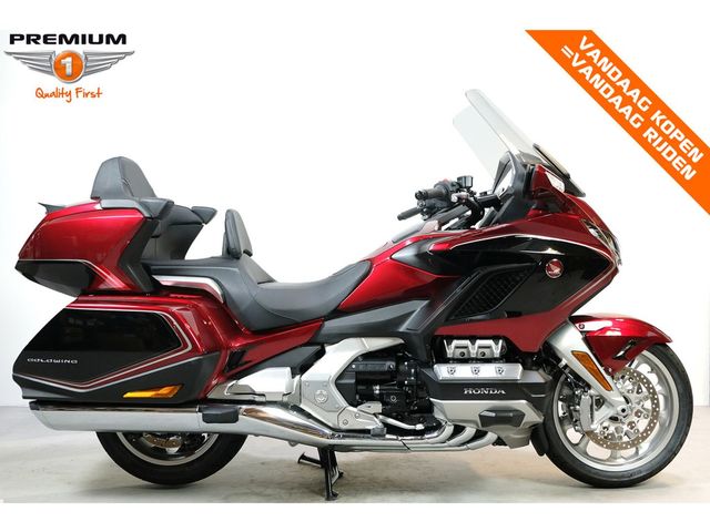 honda - gl-1800-goldwing-tour-dct