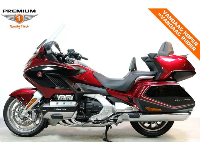 honda - gl-1800-goldwing-tour-dct