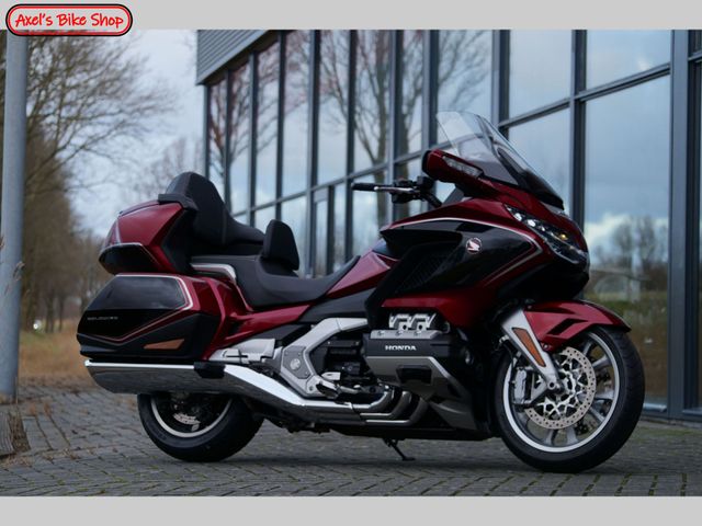 honda - gl-1800-goldwing-tour-dct